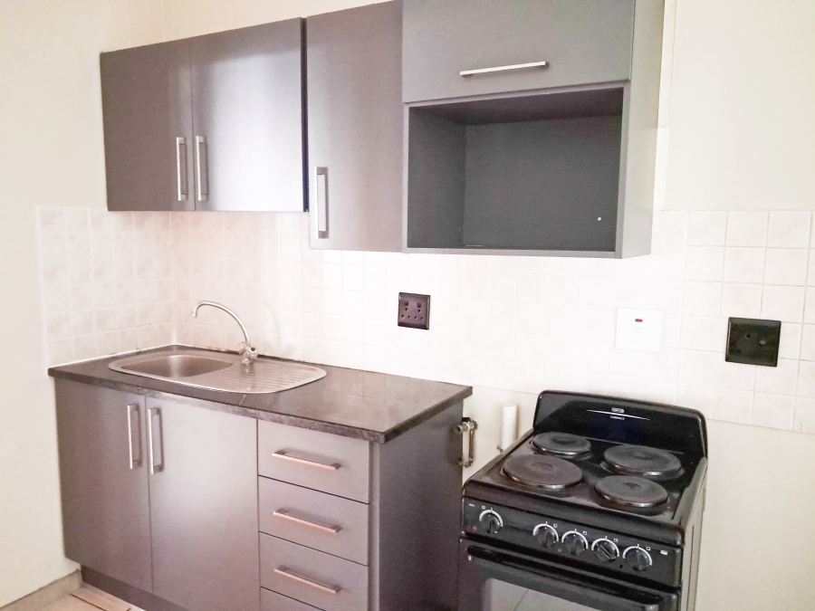 1 Bedroom Property for Sale in Hatfield Gauteng