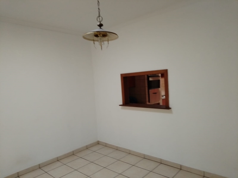 3 Bedroom Property for Sale in Birchleigh North Gauteng