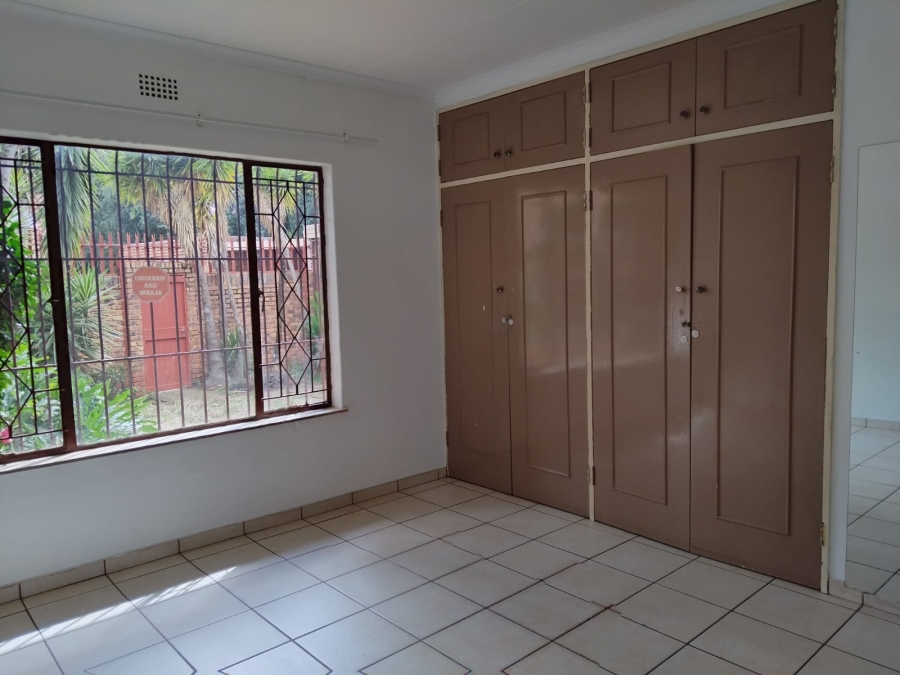 3 Bedroom Property for Sale in Birchleigh North Gauteng