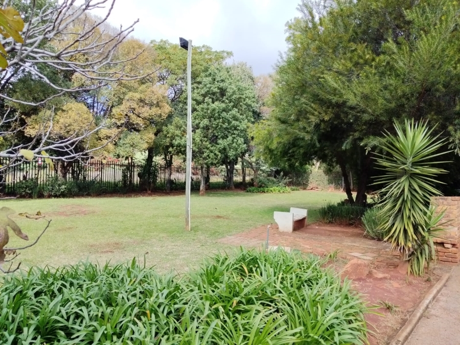 3 Bedroom Property for Sale in Birchleigh North Gauteng