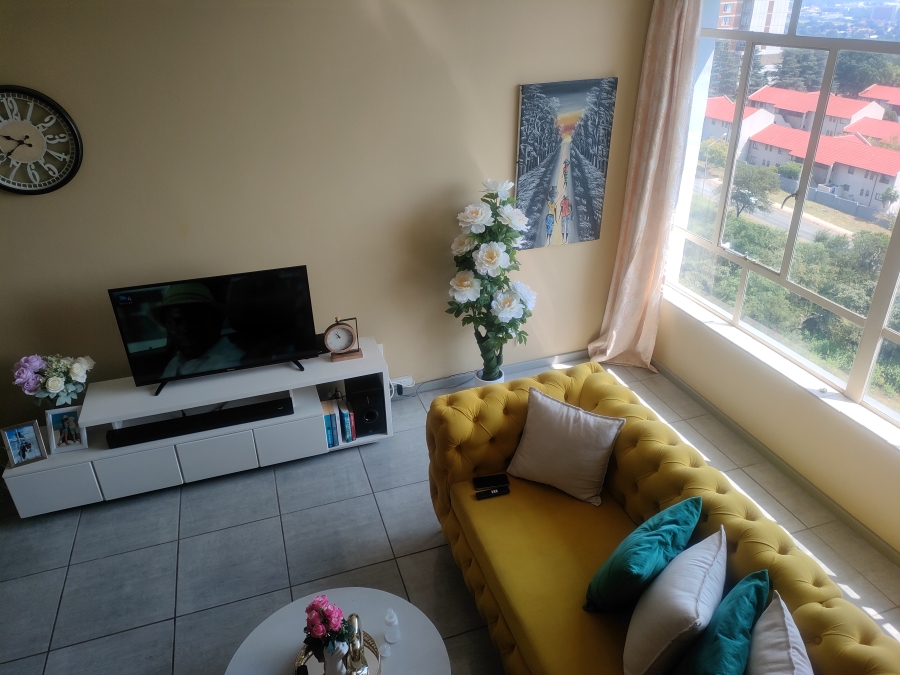 2 Bedroom Property for Sale in La Montagne Gauteng