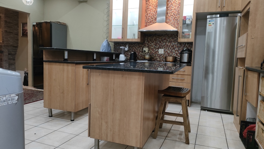 3 Bedroom Property for Sale in Silverton Gauteng