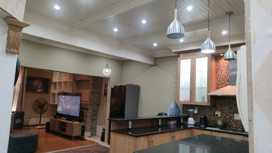 3 Bedroom Property for Sale in Silverton Gauteng