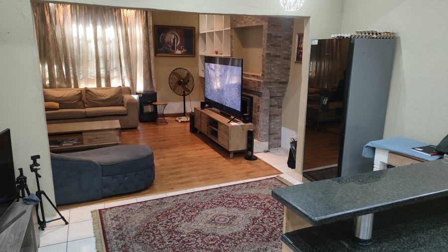 3 Bedroom Property for Sale in Silverton Gauteng