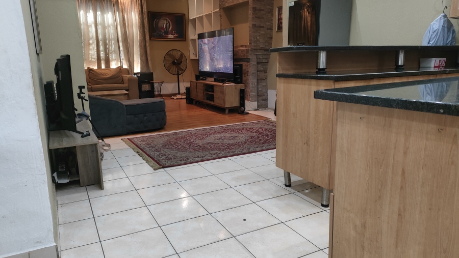 3 Bedroom Property for Sale in Silverton Gauteng