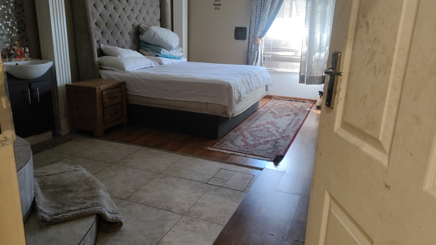 3 Bedroom Property for Sale in Silverton Gauteng