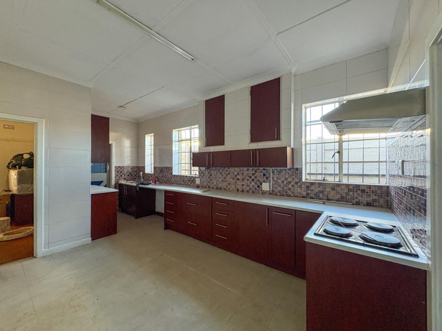 4 Bedroom Property for Sale in Simmerfield Gauteng