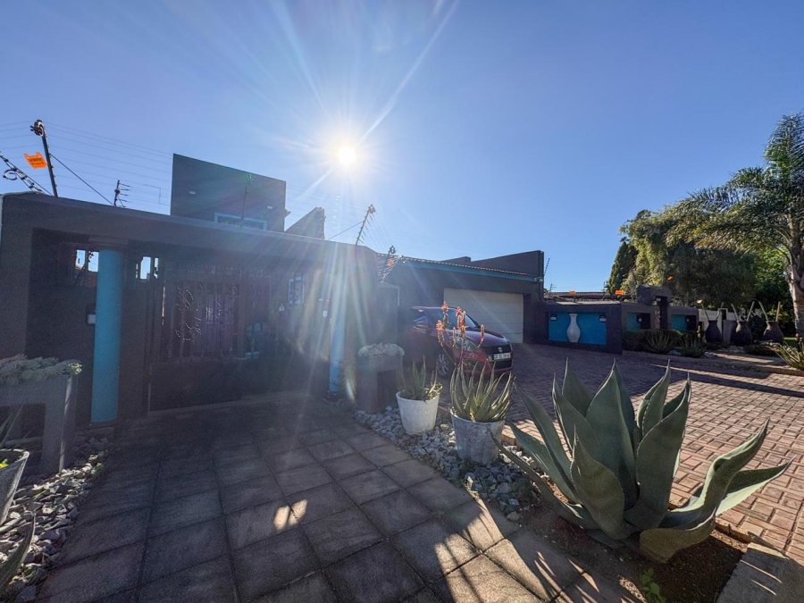 3 Bedroom Property for Sale in Brenthurst Gauteng