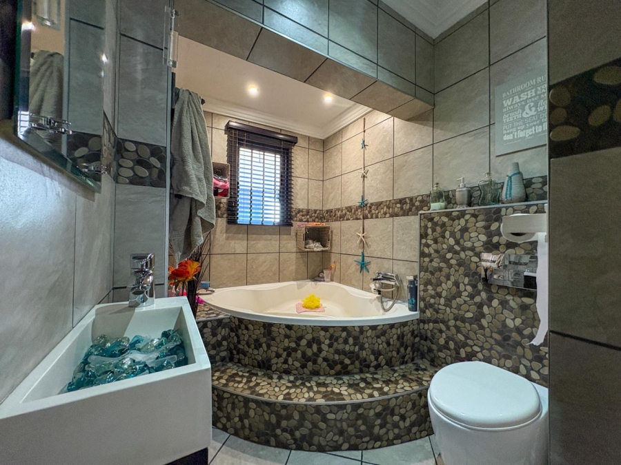 3 Bedroom Property for Sale in Brenthurst Gauteng