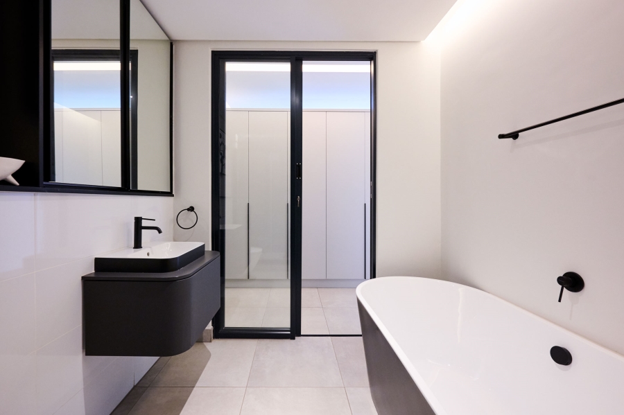 3 Bedroom Property for Sale in Waterfall Gauteng