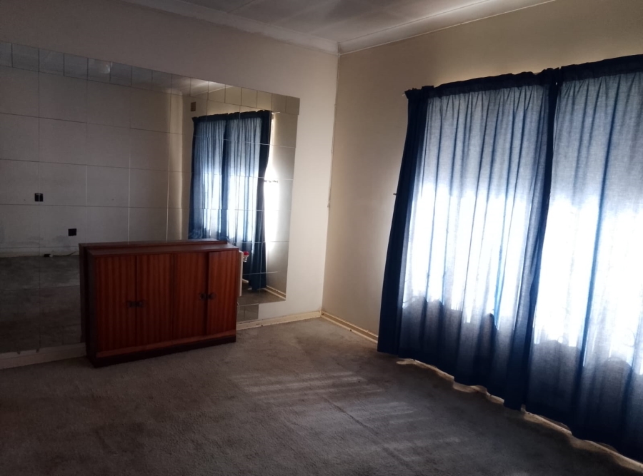 4 Bedroom Property for Sale in Casseldale Gauteng