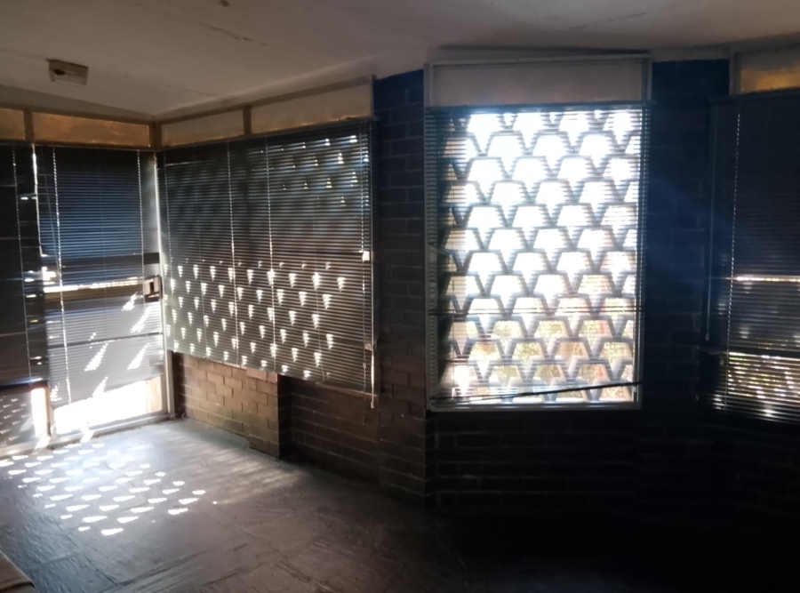 4 Bedroom Property for Sale in Casseldale Gauteng
