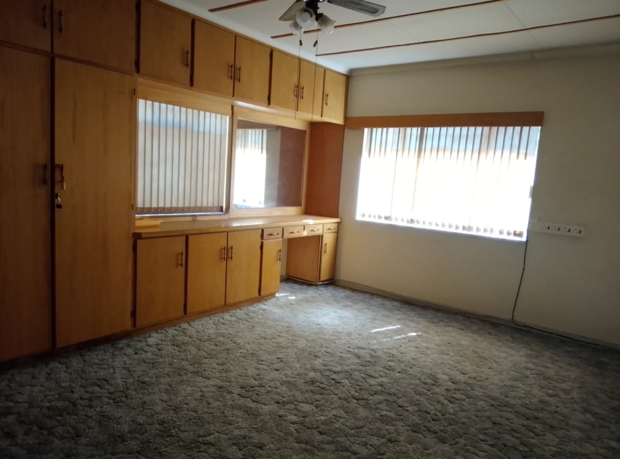 4 Bedroom Property for Sale in Casseldale Gauteng
