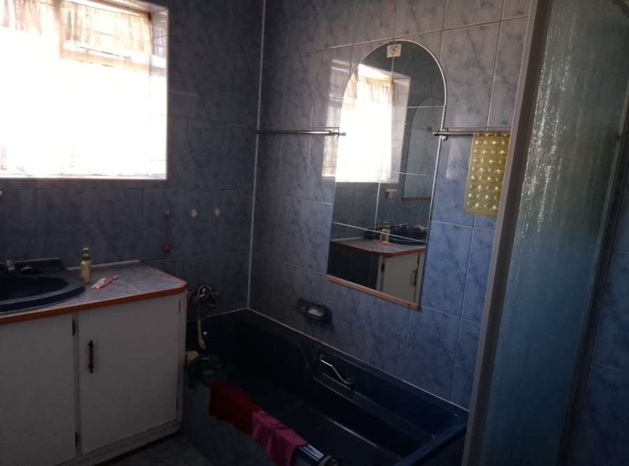 4 Bedroom Property for Sale in Casseldale Gauteng