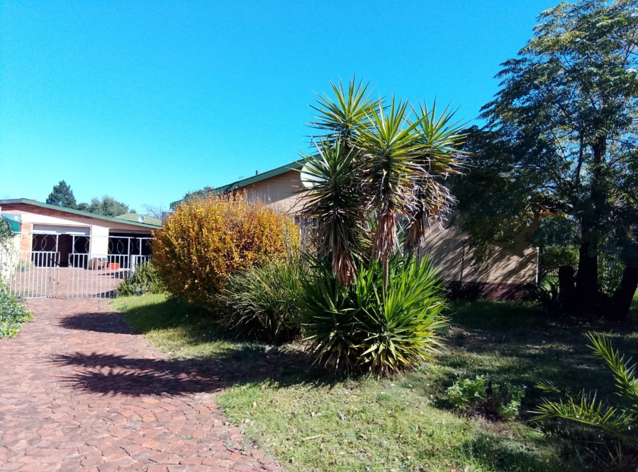 4 Bedroom Property for Sale in Casseldale Gauteng
