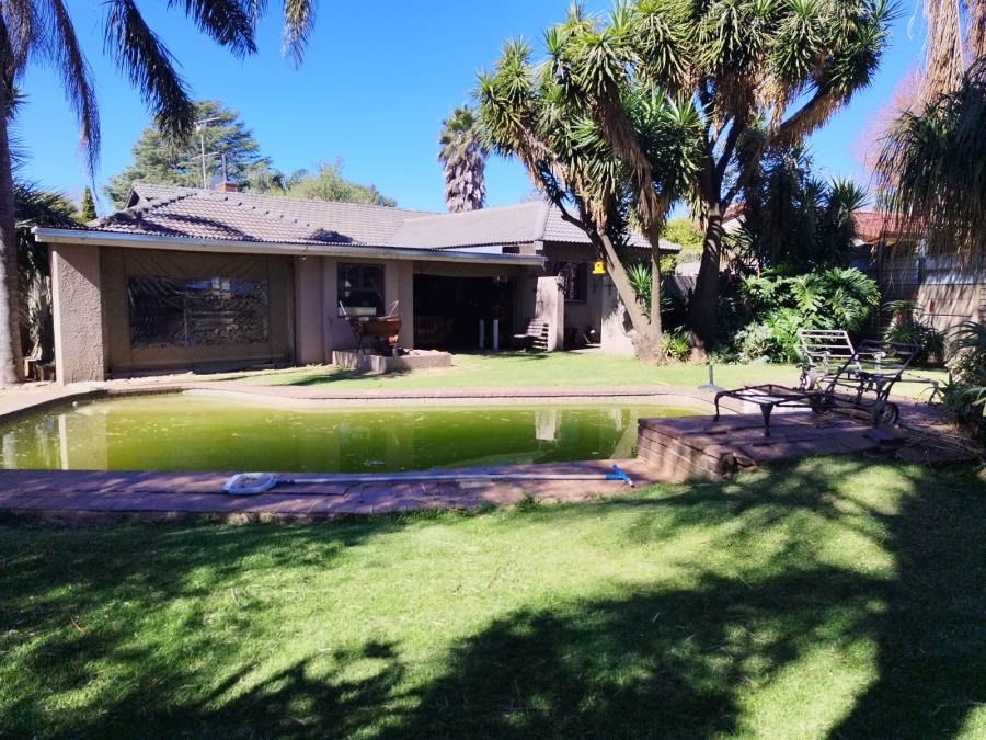 4 Bedroom Property for Sale in Allen Grove Gauteng