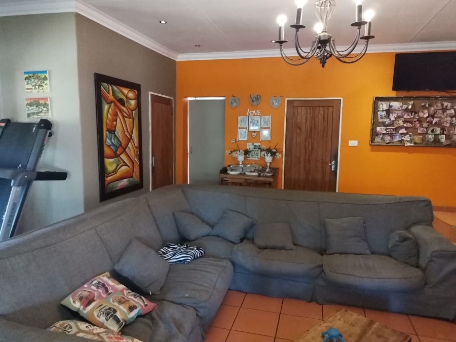 4 Bedroom Property for Sale in Allen Grove Gauteng