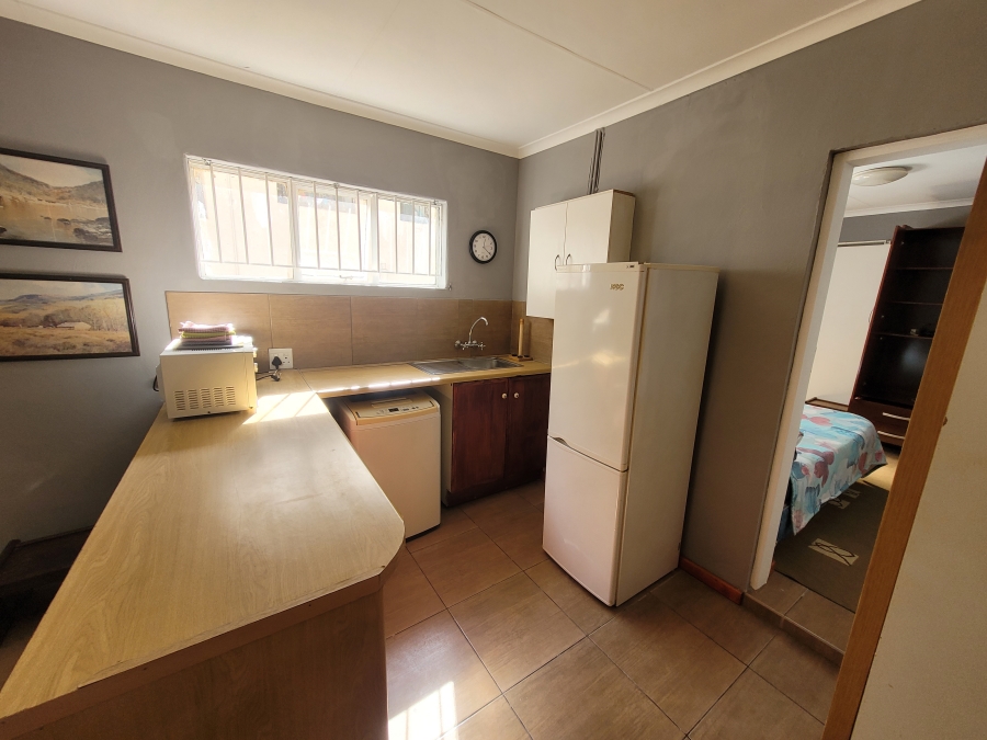 To Let 1 Bedroom Property for Rent in Blairgowrie Gauteng