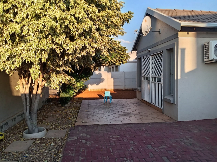3 Bedroom Property for Sale in Clarina Gauteng