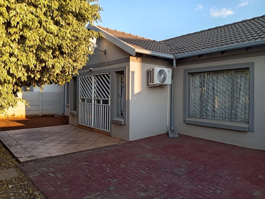 3 Bedroom Property for Sale in Clarina Gauteng