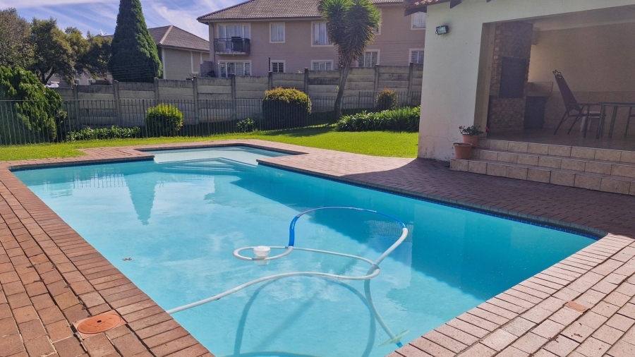 3 Bedroom Property for Sale in Rembrandt Park Gauteng