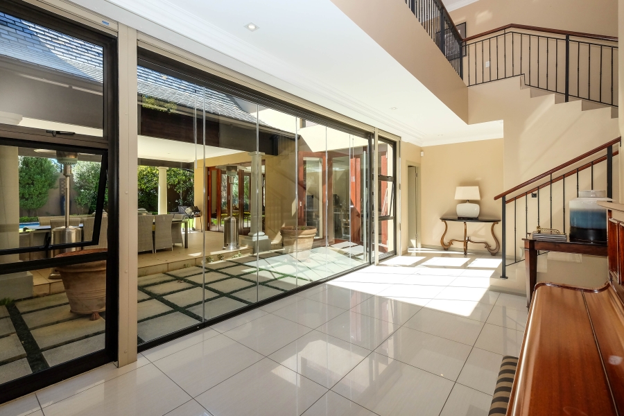4 Bedroom Property for Sale in Hurlingham Gauteng
