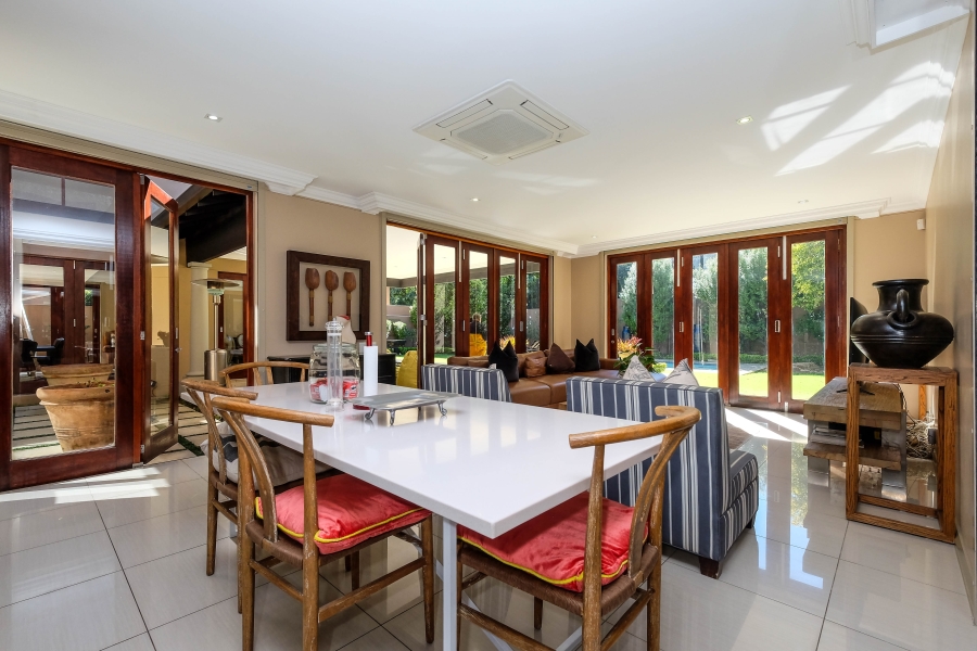 4 Bedroom Property for Sale in Hurlingham Gauteng