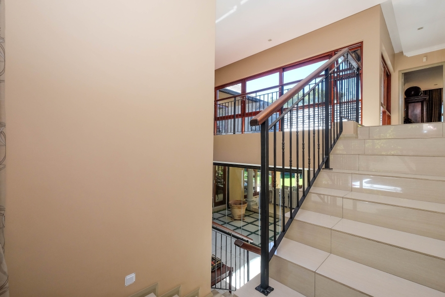 4 Bedroom Property for Sale in Hurlingham Gauteng