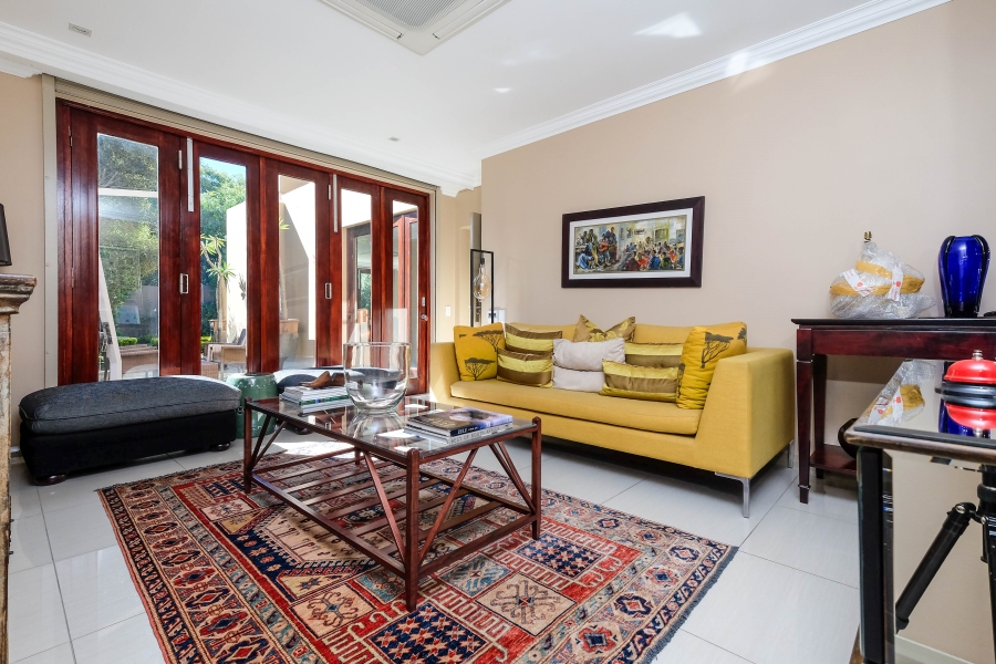 4 Bedroom Property for Sale in Hurlingham Gauteng