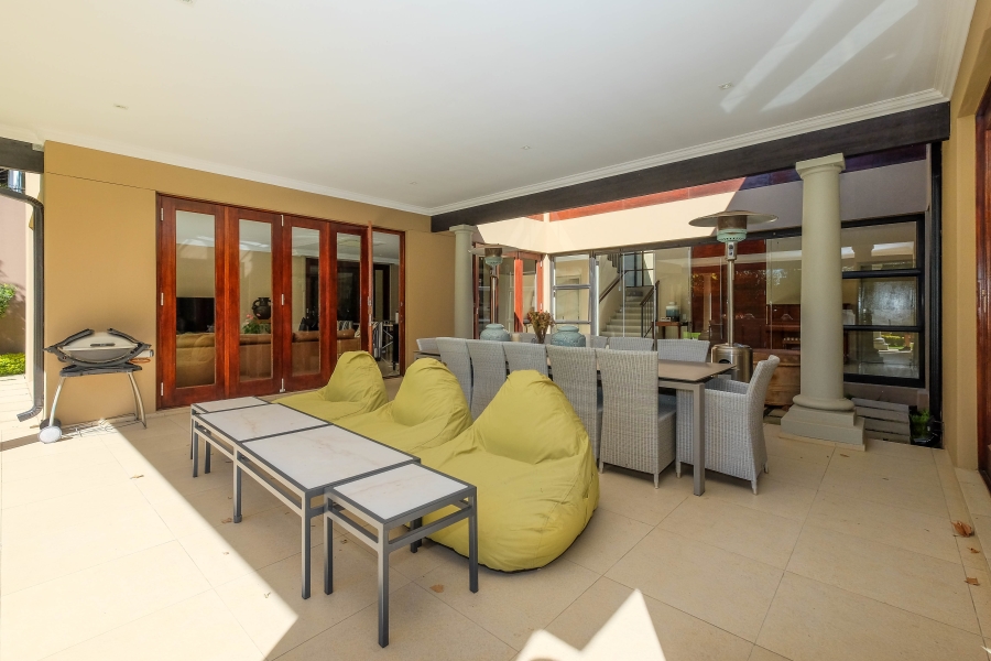 4 Bedroom Property for Sale in Hurlingham Gauteng