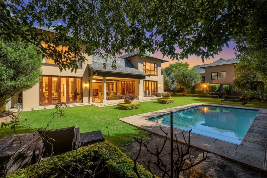 4 Bedroom Property for Sale in Hurlingham Gauteng