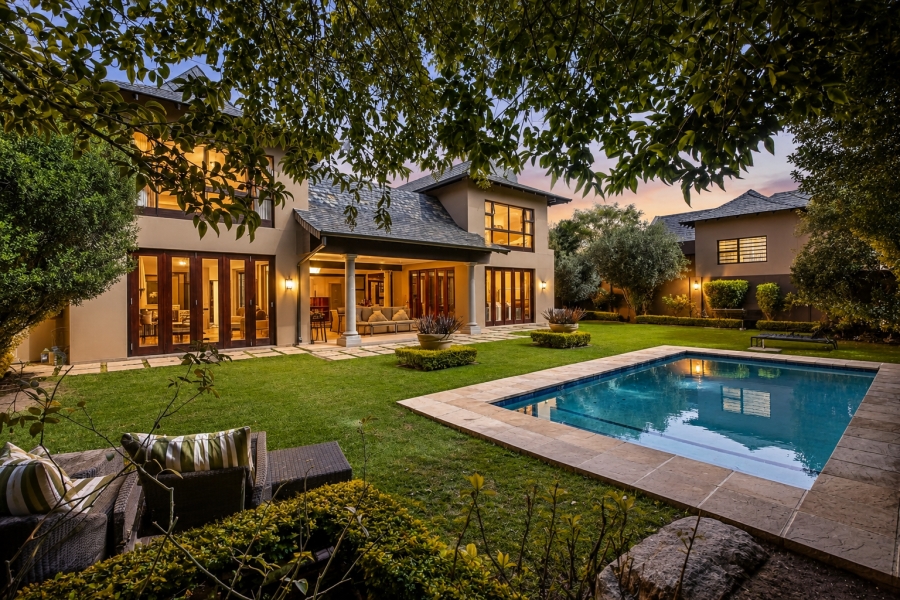 4 Bedroom Property for Sale in Hurlingham Gauteng