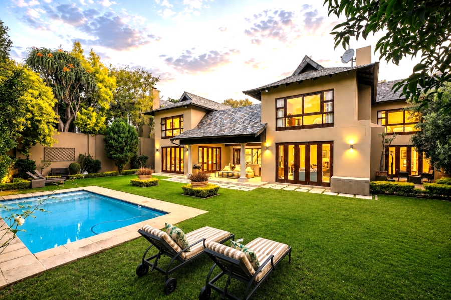 4 Bedroom Property for Sale in Hurlingham Gauteng
