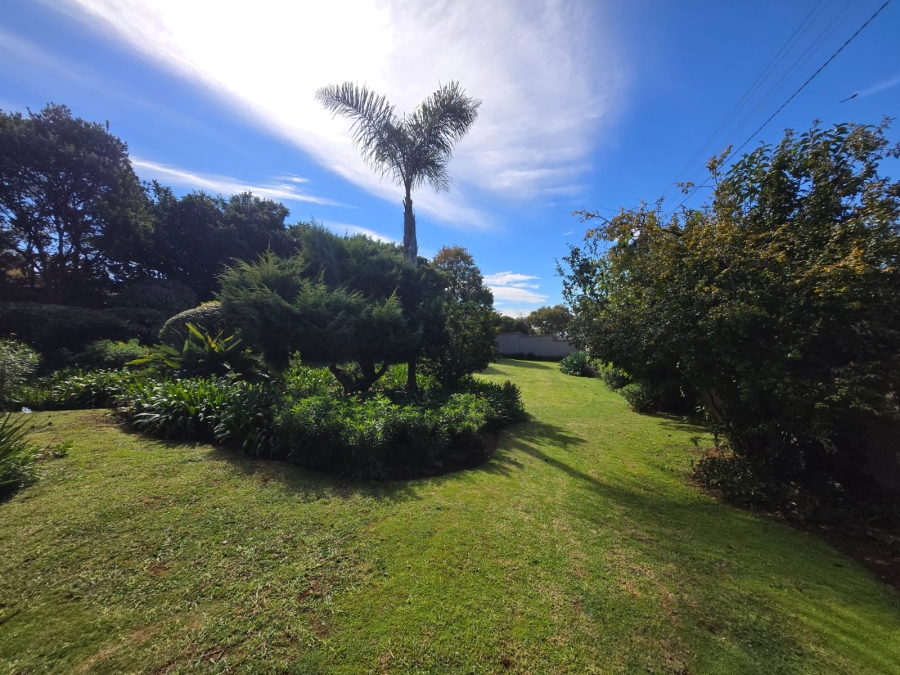 3 Bedroom Property for Sale in Cyrildene Gauteng