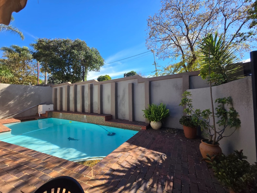 3 Bedroom Property for Sale in Cyrildene Gauteng