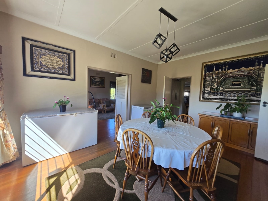 3 Bedroom Property for Sale in Cyrildene Gauteng