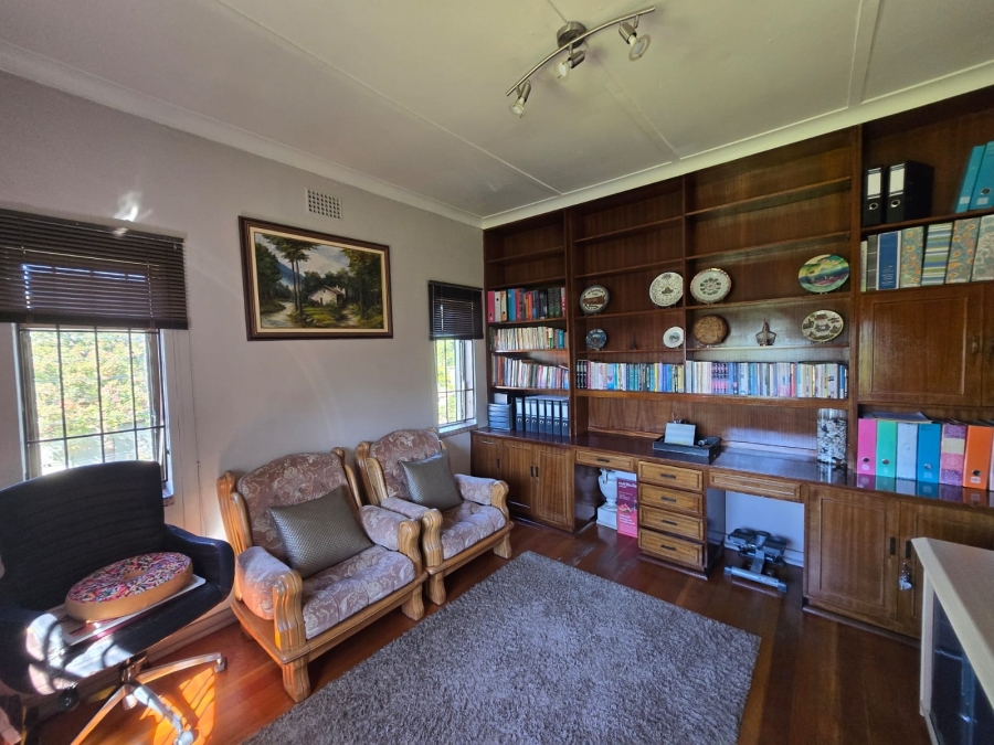 3 Bedroom Property for Sale in Cyrildene Gauteng