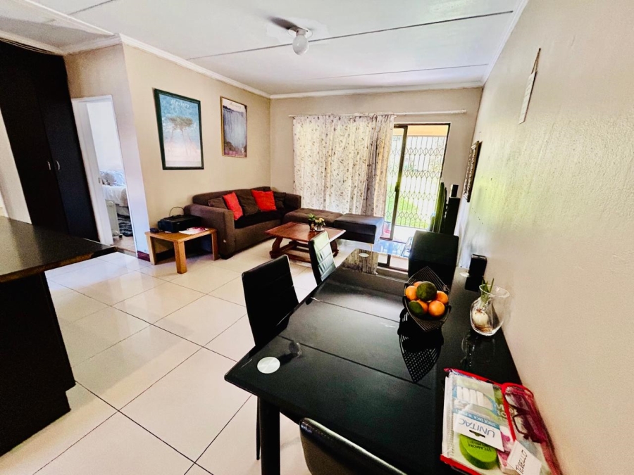 2 Bedroom Property for Sale in Erand Gardens Gauteng