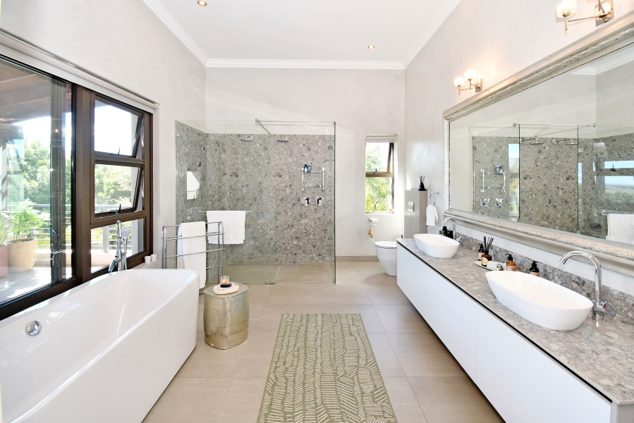 4 Bedroom Property for Sale in Waterfall Equestrian Estate Gauteng