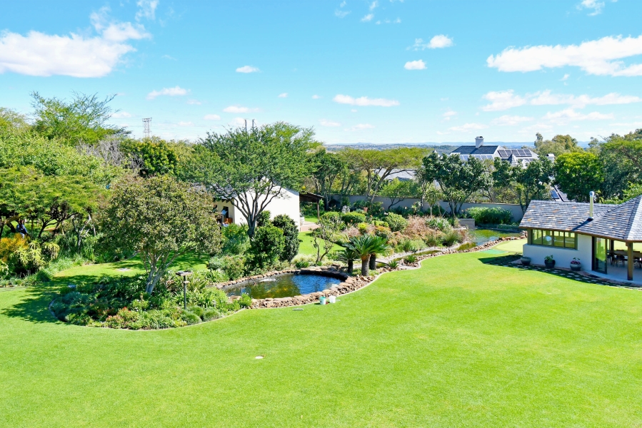 4 Bedroom Property for Sale in Waterfall Equestrian Estate Gauteng