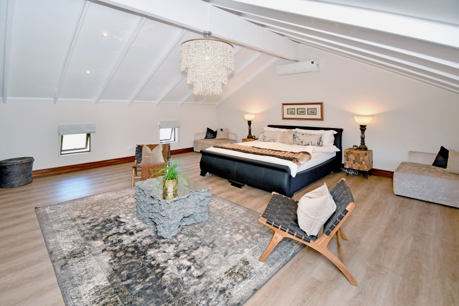 4 Bedroom Property for Sale in Waterfall Equestrian Estate Gauteng