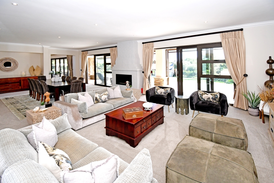 4 Bedroom Property for Sale in Waterfall Equestrian Estate Gauteng