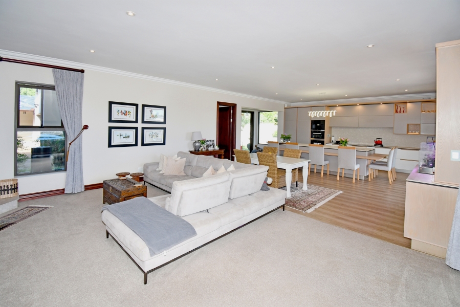 4 Bedroom Property for Sale in Waterfall Equestrian Estate Gauteng