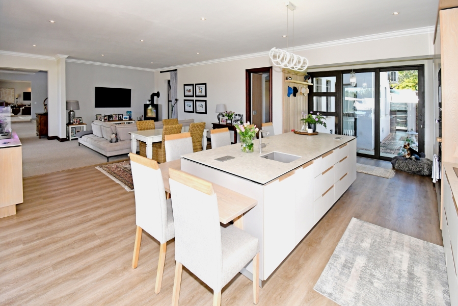 4 Bedroom Property for Sale in Waterfall Equestrian Estate Gauteng