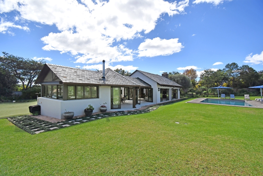4 Bedroom Property for Sale in Waterfall Equestrian Estate Gauteng