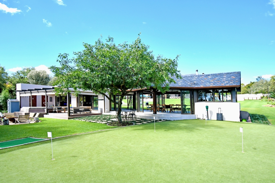 4 Bedroom Property for Sale in Waterfall Equestrian Estate Gauteng