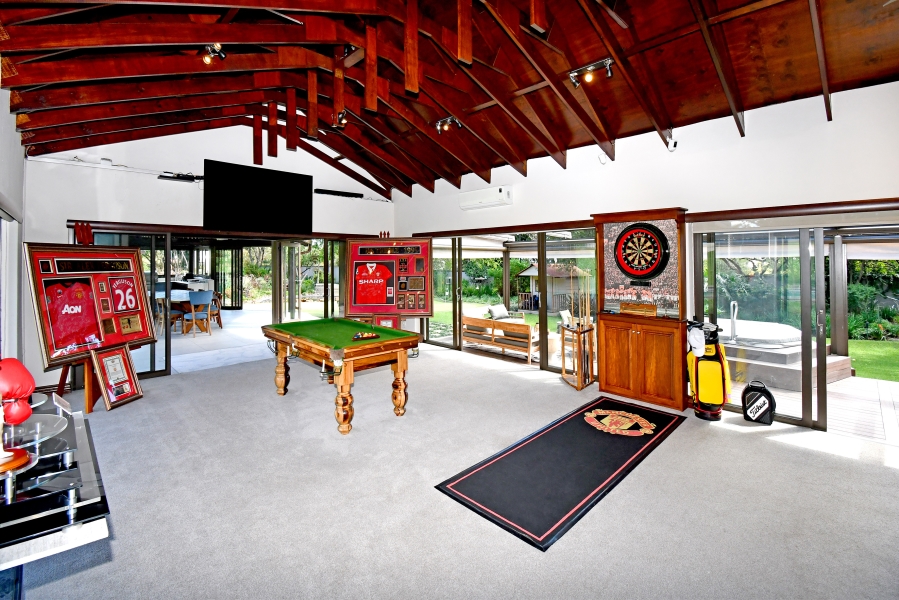 4 Bedroom Property for Sale in Waterfall Equestrian Estate Gauteng