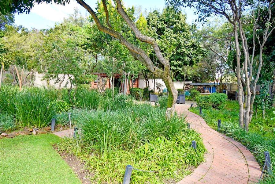 4 Bedroom Property for Sale in Waterfall Equestrian Estate Gauteng