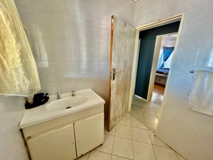 4 Bedroom Property for Sale in Halfway Gardens Gauteng