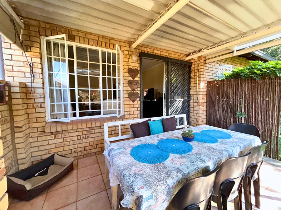 3 Bedroom Property for Sale in Hennopspark Gauteng